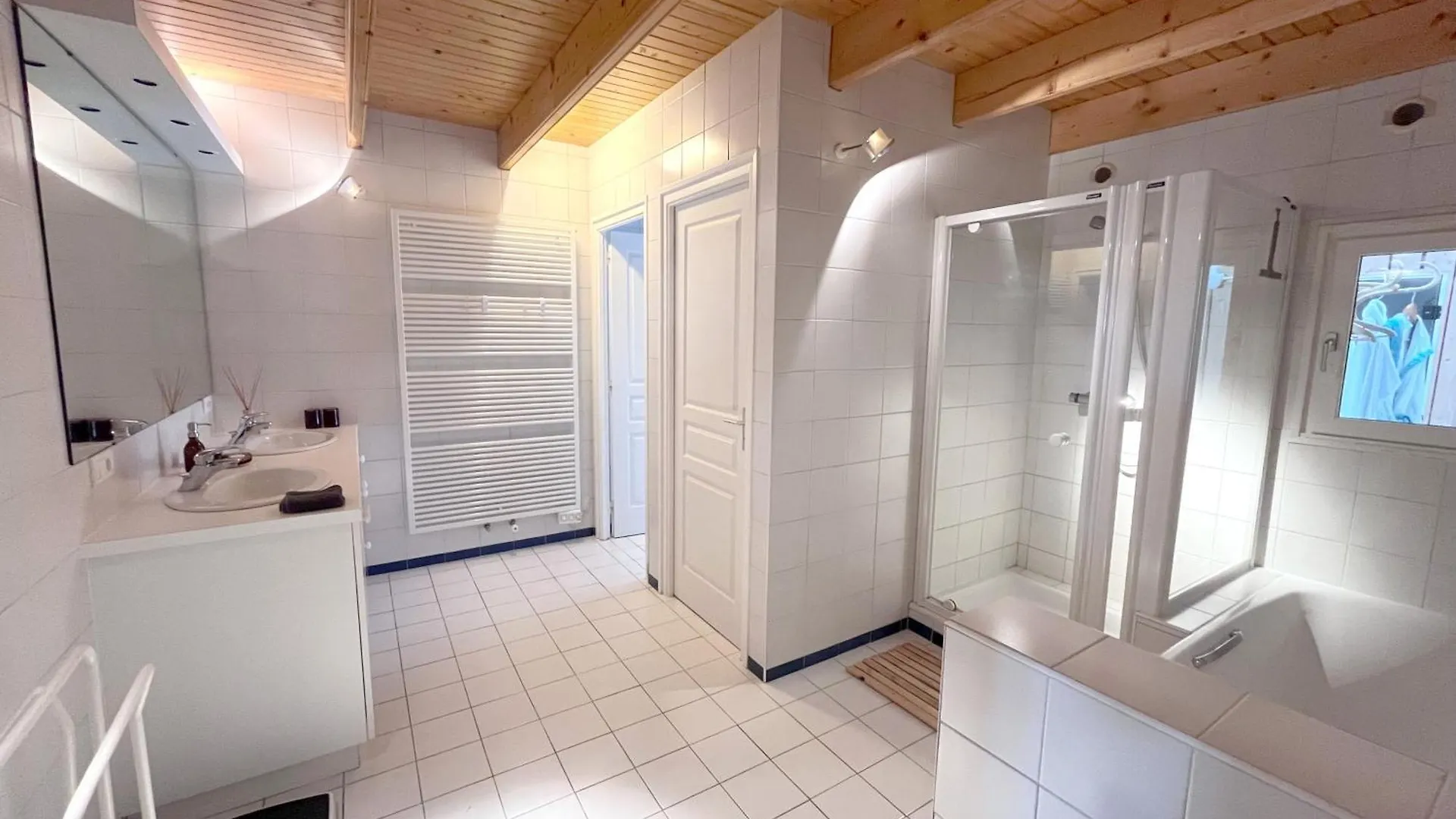 Villa Havre De Paix A Proximite De L'Ocean à Plonéour-Lanvern 0*,  France